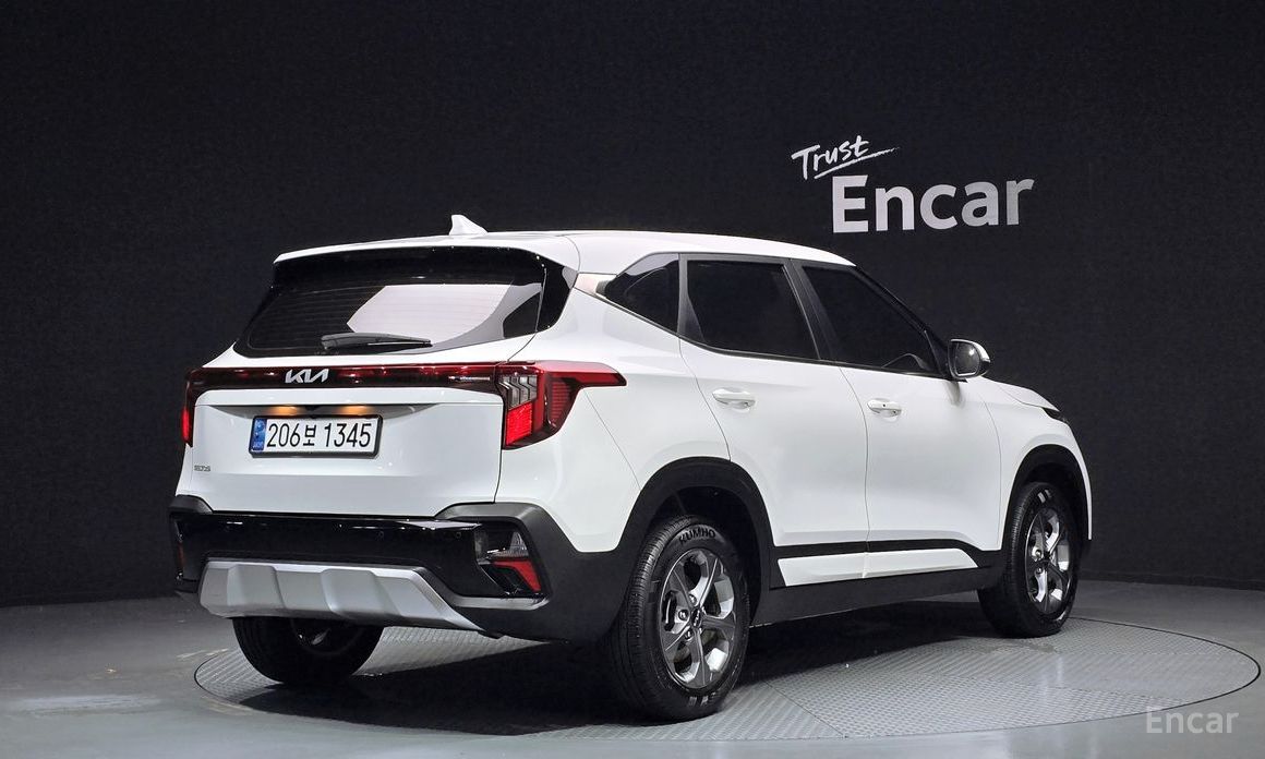  Kia Seltos