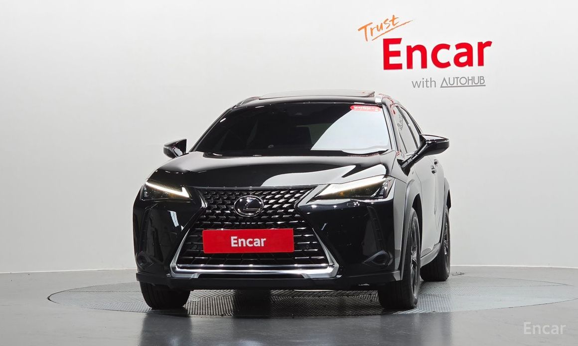  Lexus UX