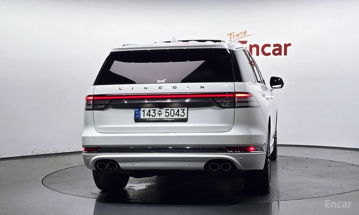  Lincoln Aviator