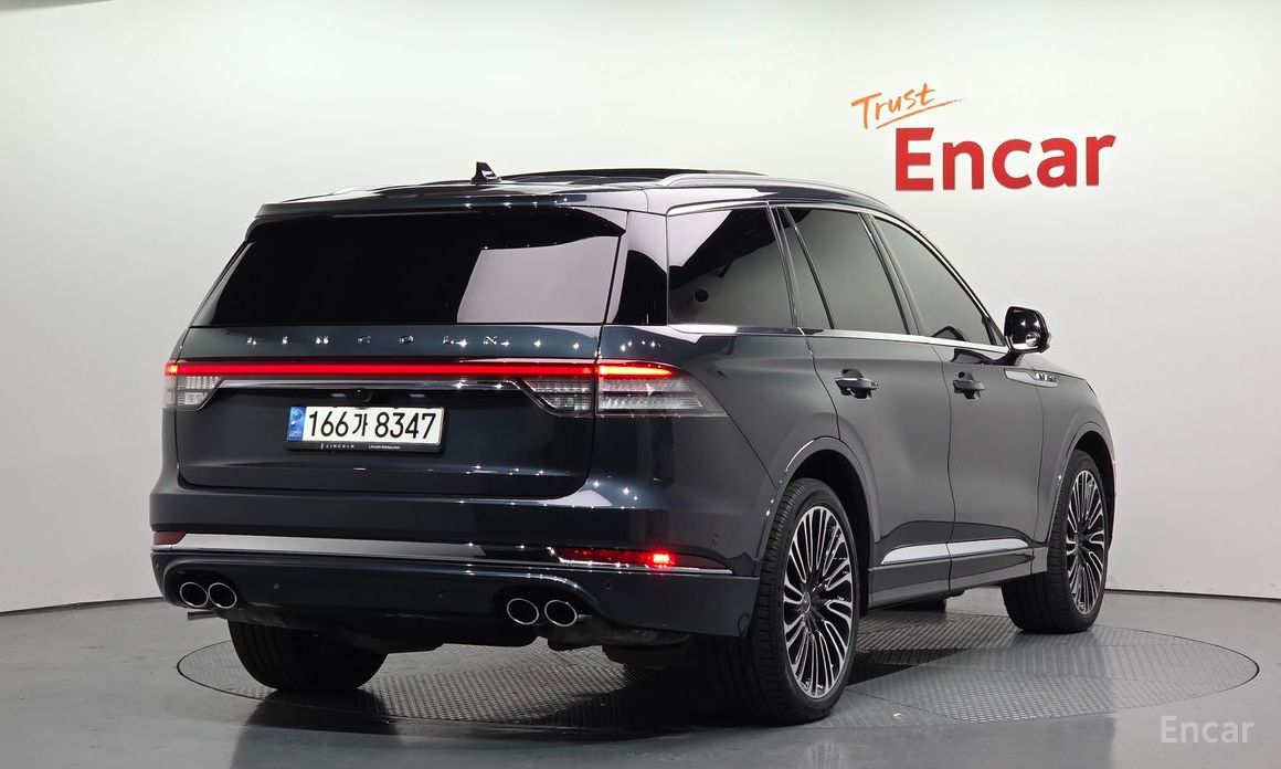  Lincoln Aviator