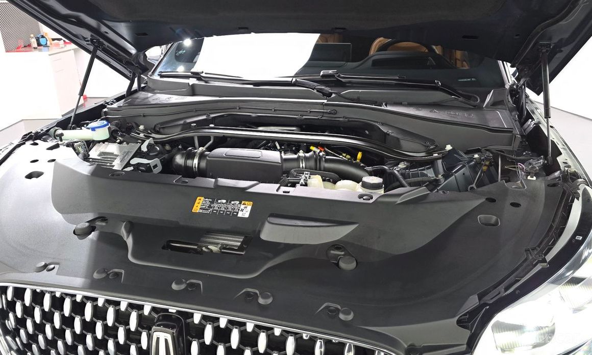  Lincoln Aviator