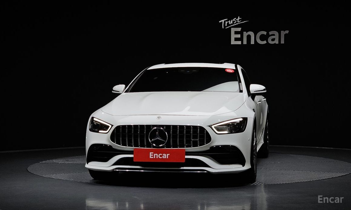  Mercedes-Benz AMG GT