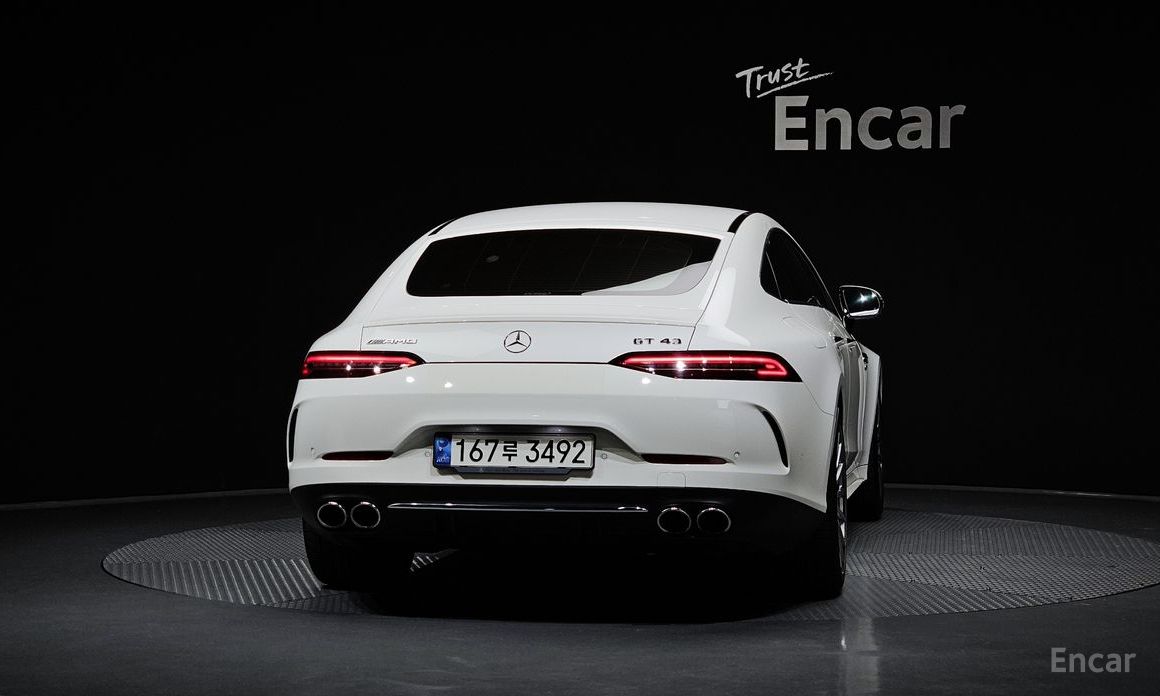  Mercedes-Benz AMG GT