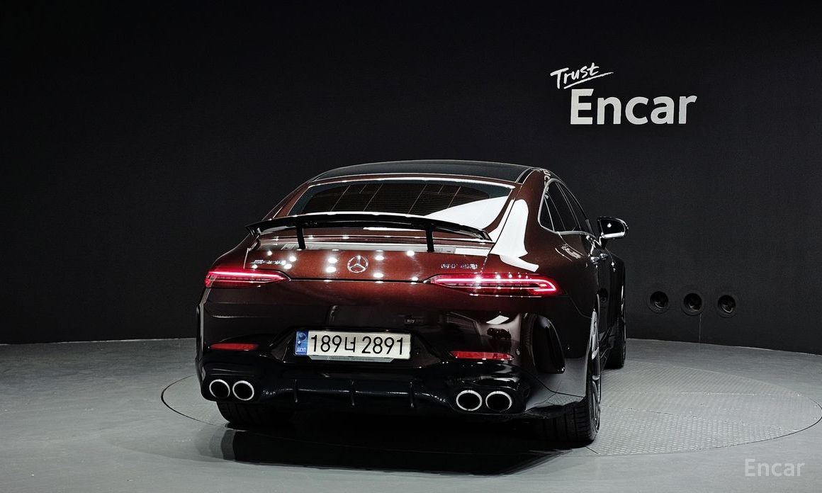  Mercedes-Benz AMG GT
