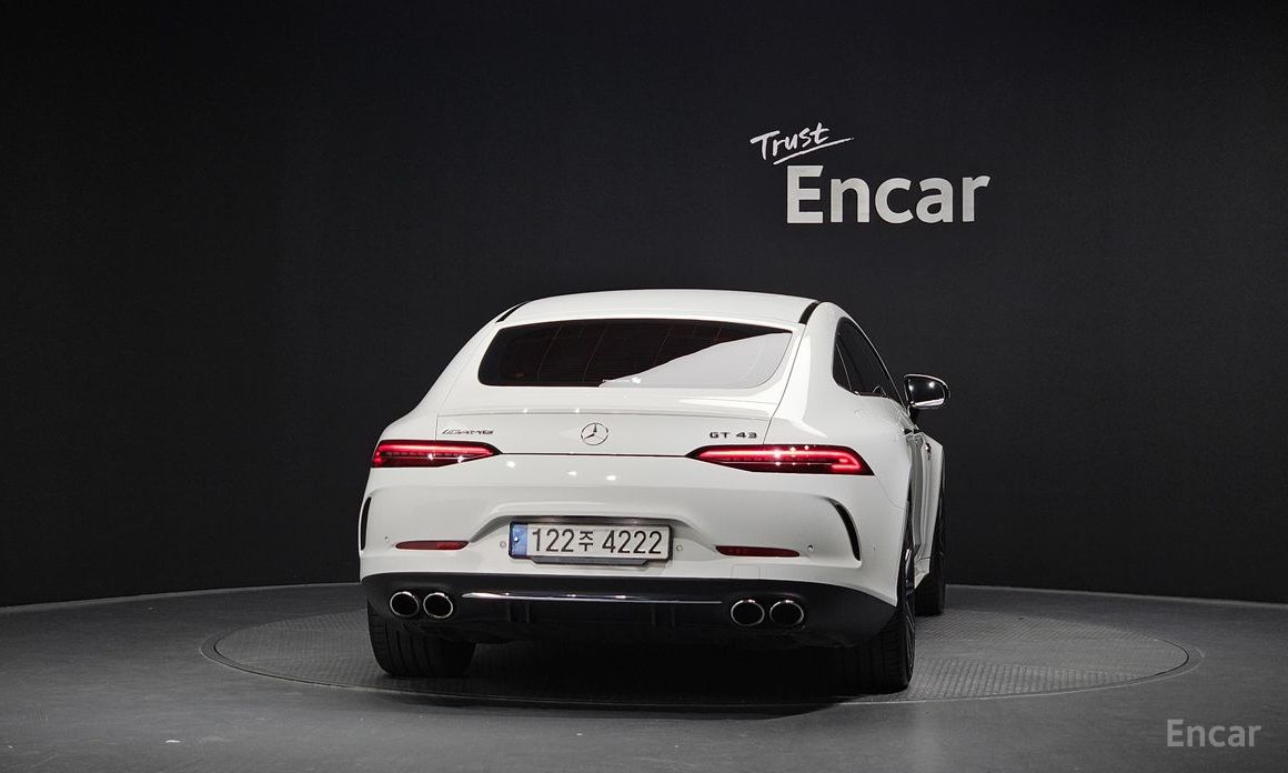  Mercedes-Benz AMG GT