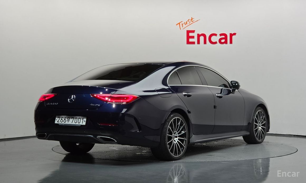  Mercedes-Benz CLS-Class