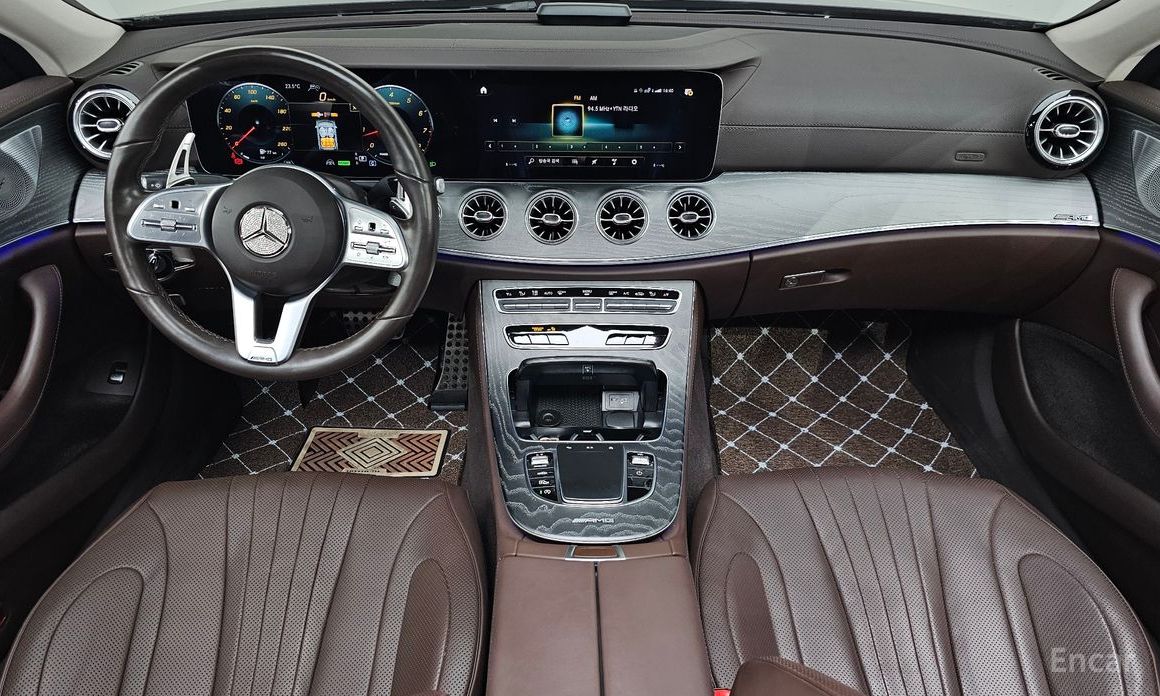  Mercedes-Benz CLS-Class