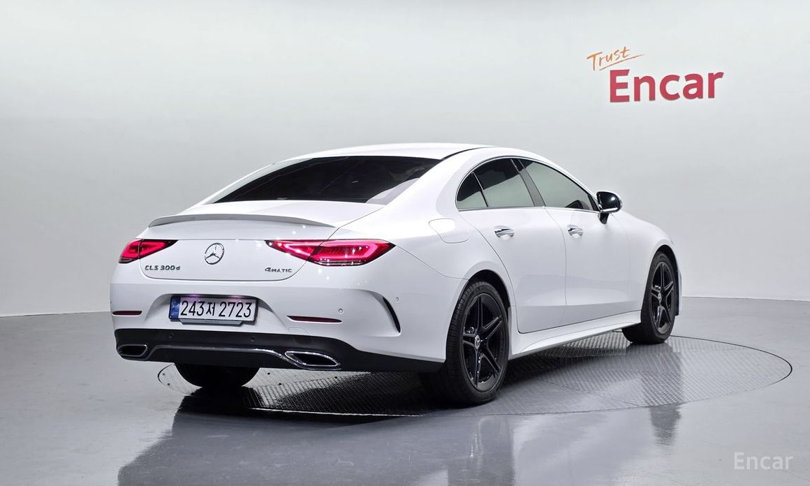  Mercedes-Benz CLS-Class