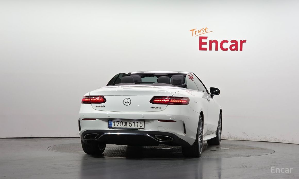  Mercedes-Benz E-Class