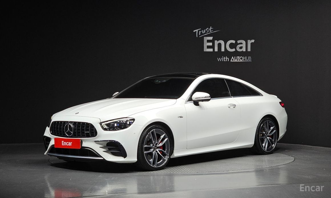  Mercedes-Benz E-Class