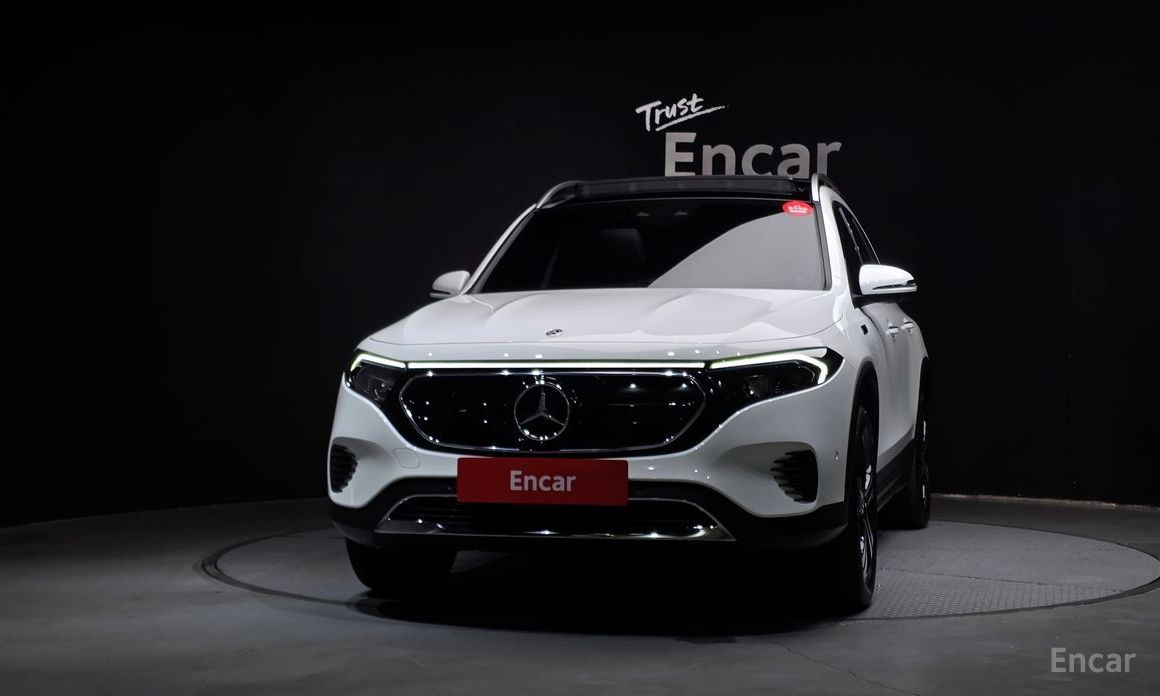  Mercedes-Benz EQB