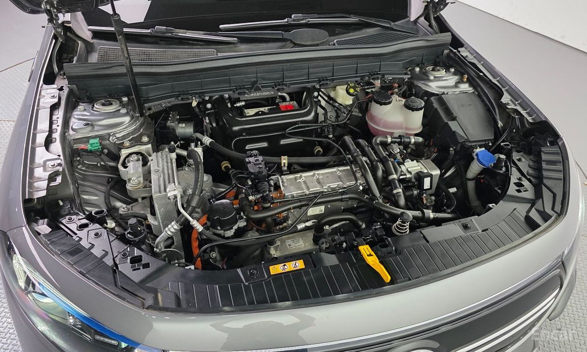  Mercedes-Benz EQB