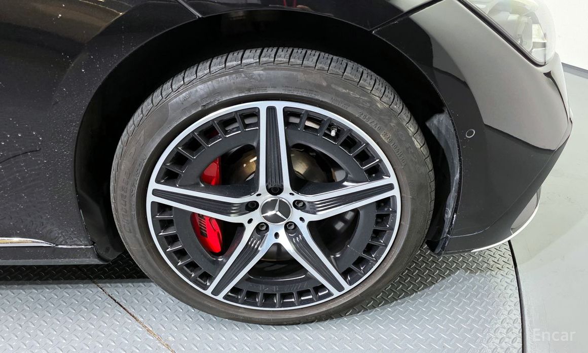  Mercedes-Benz EQE