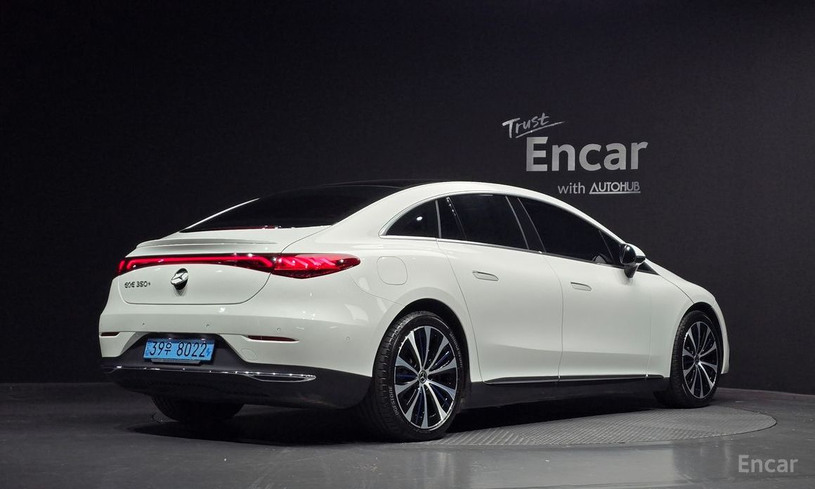  Mercedes-Benz EQE