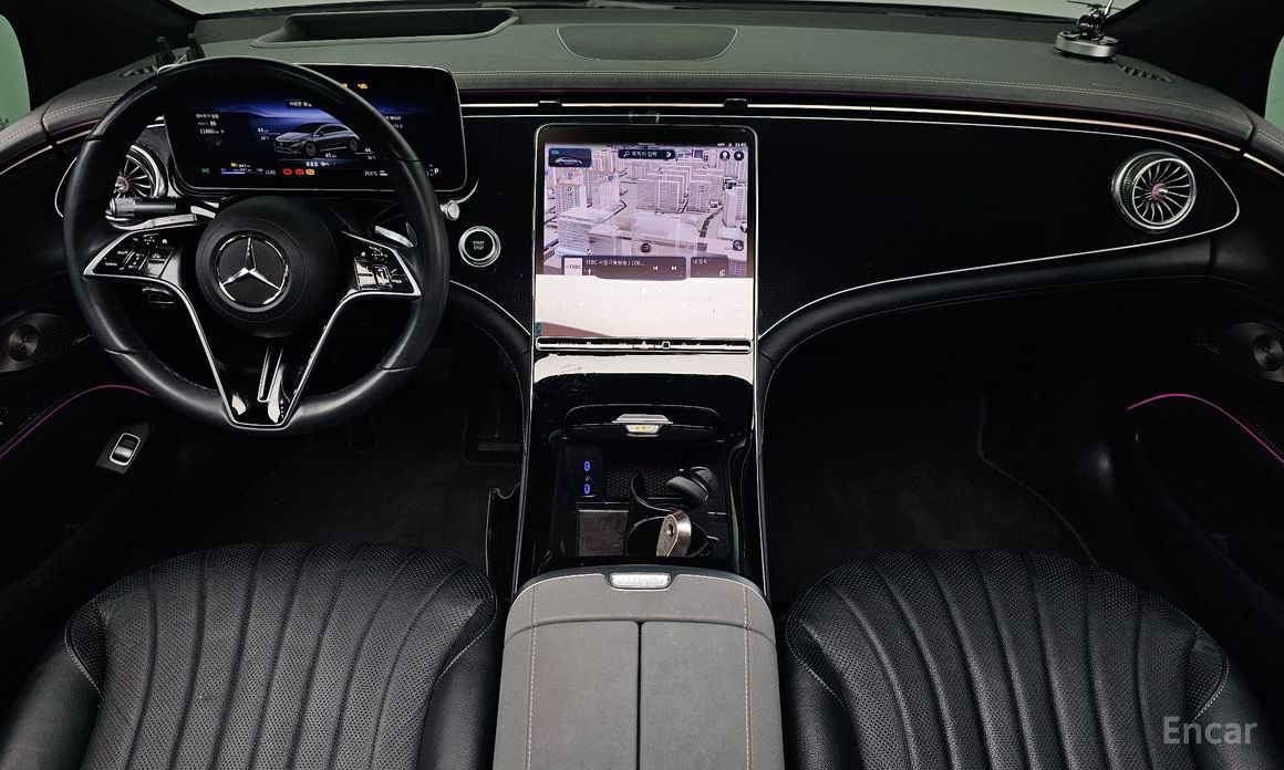  Mercedes-Benz EQS