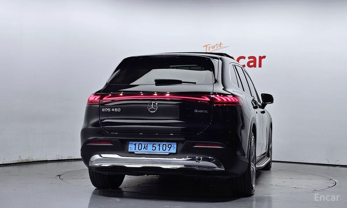  Mercedes-Benz EQS