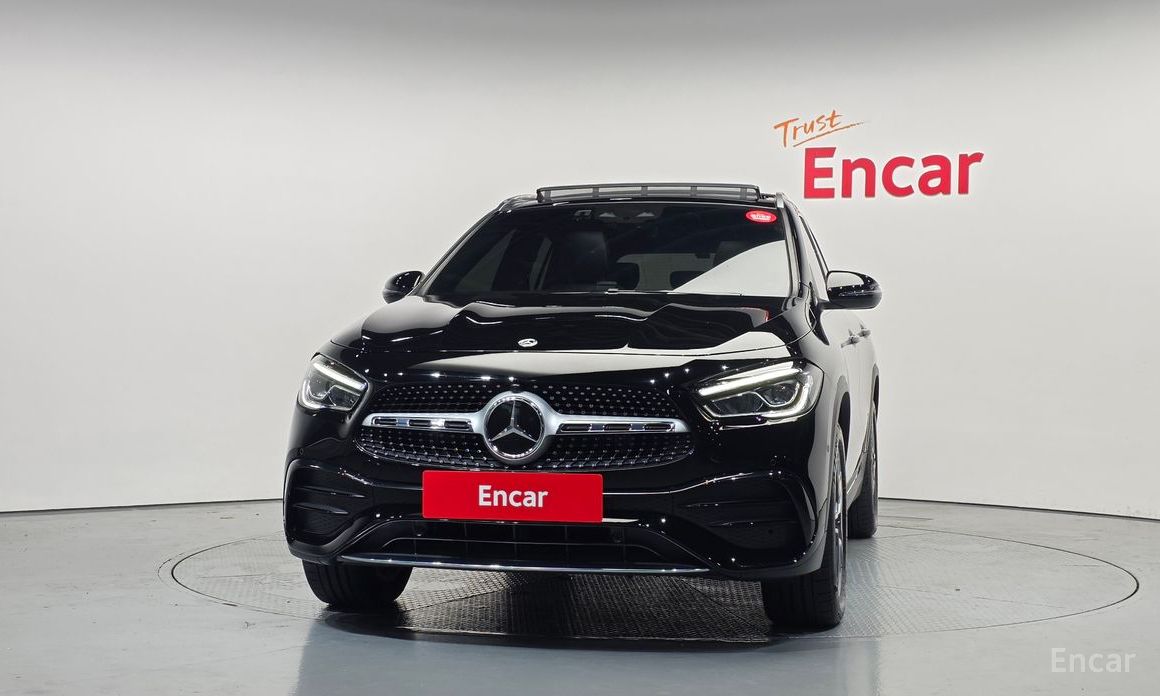  Mercedes-Benz GLA-Class