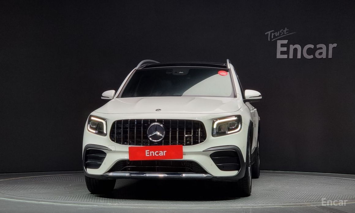  Mercedes-Benz GLB-Class