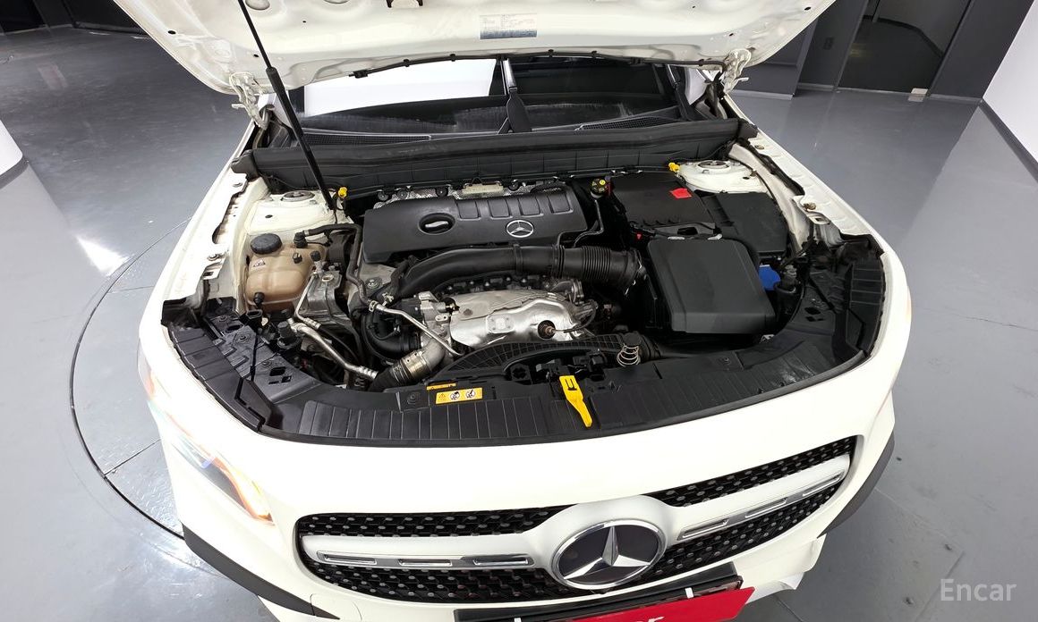 Mercedes-Benz GLB-Class