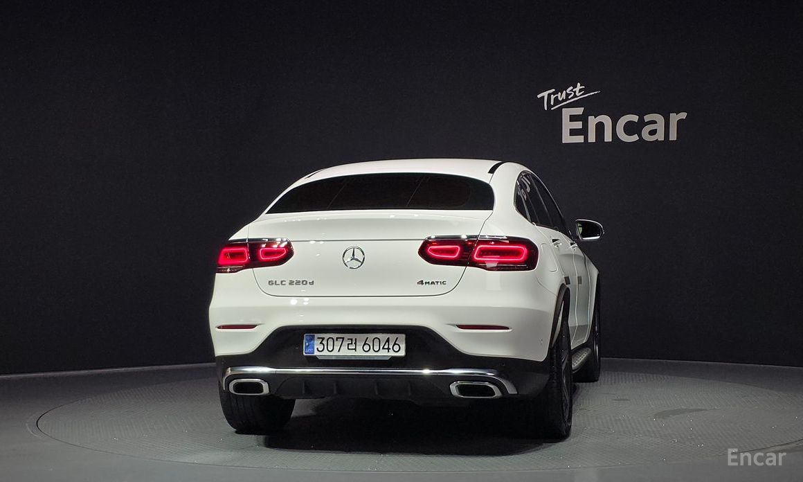  Mercedes-Benz GLC-Class