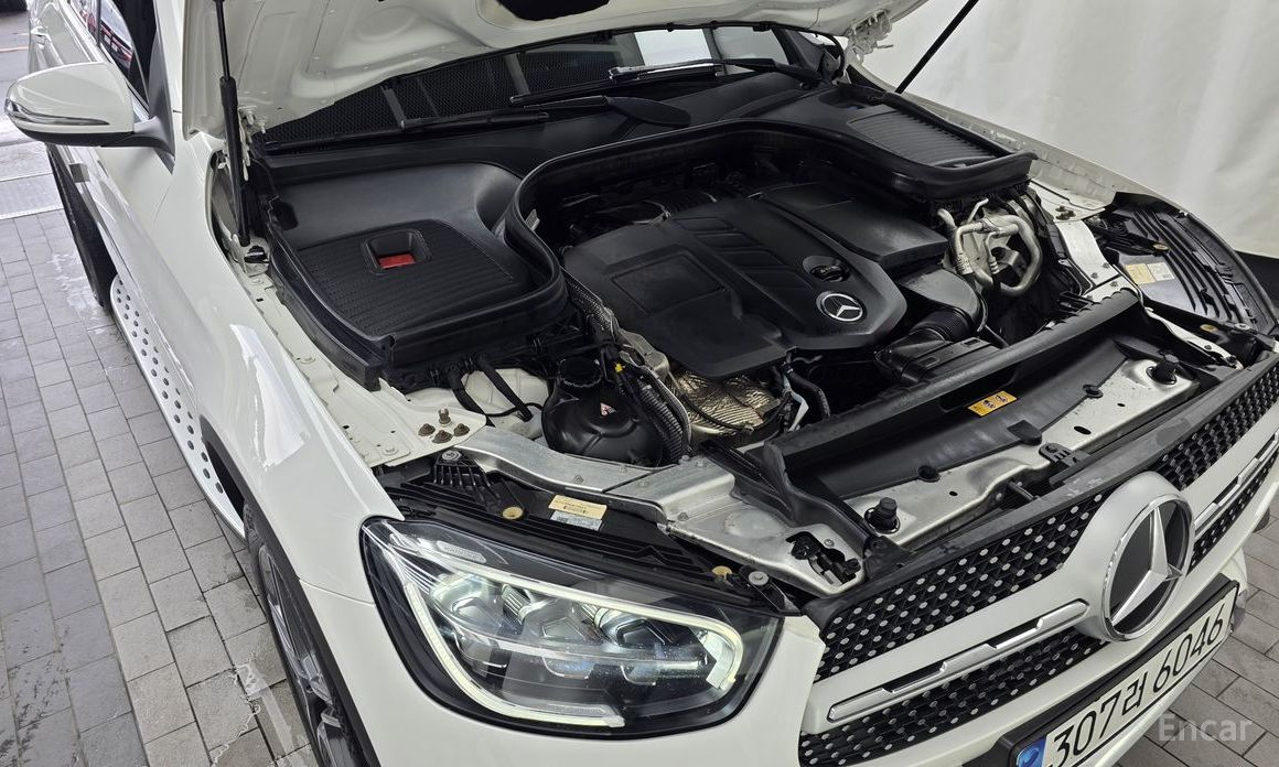  Mercedes-Benz GLC-Class
