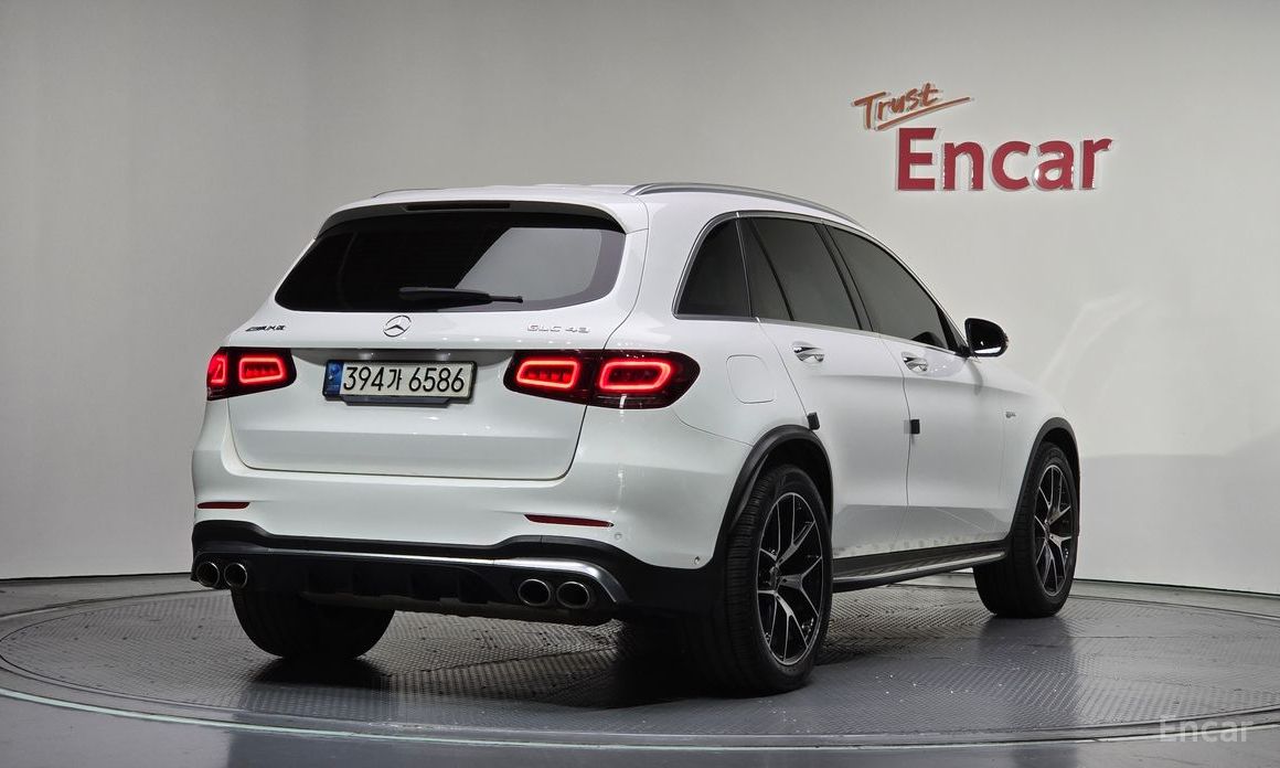  Mercedes-Benz GLC-Class