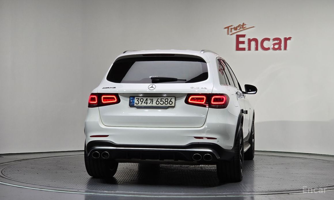  Mercedes-Benz GLC-Class