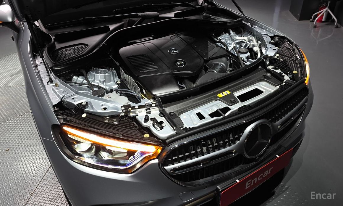  Mercedes-Benz GLC-Class