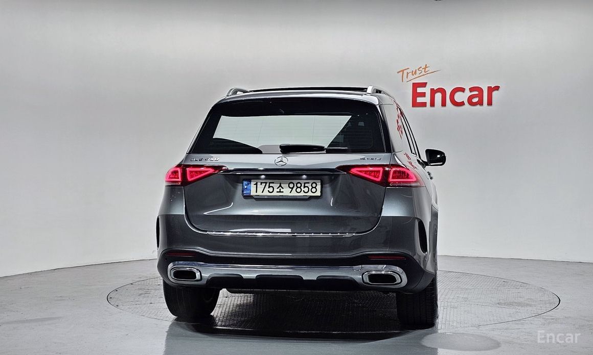  Mercedes-Benz GLE-Class