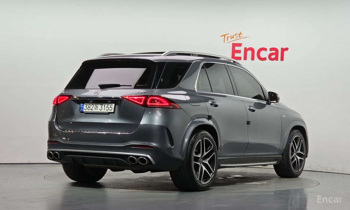  Mercedes-Benz GLE-Class