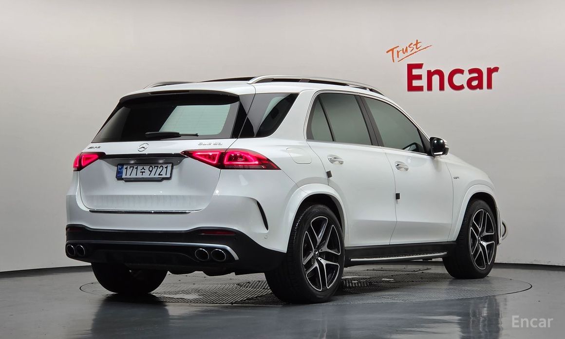  Mercedes-Benz GLE-Class