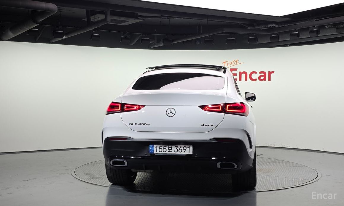  Mercedes-Benz GLE-Class