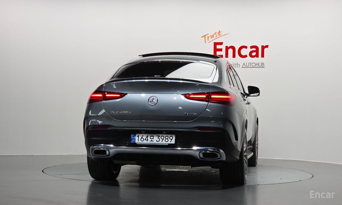  Mercedes-Benz GLE-Class