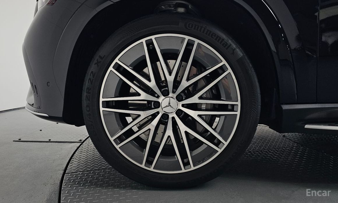  Mercedes-Benz GLE-Class
