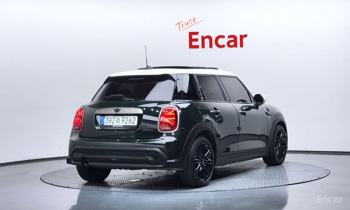  Mini Cooper