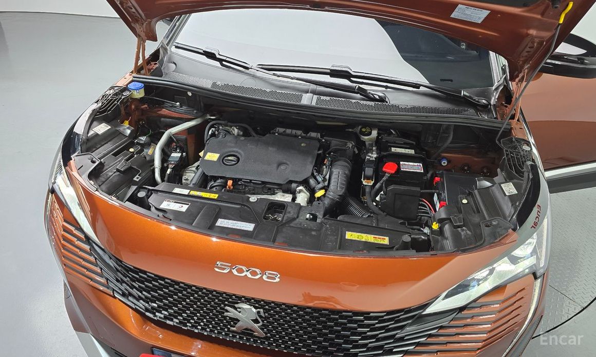  Peugeot 5008