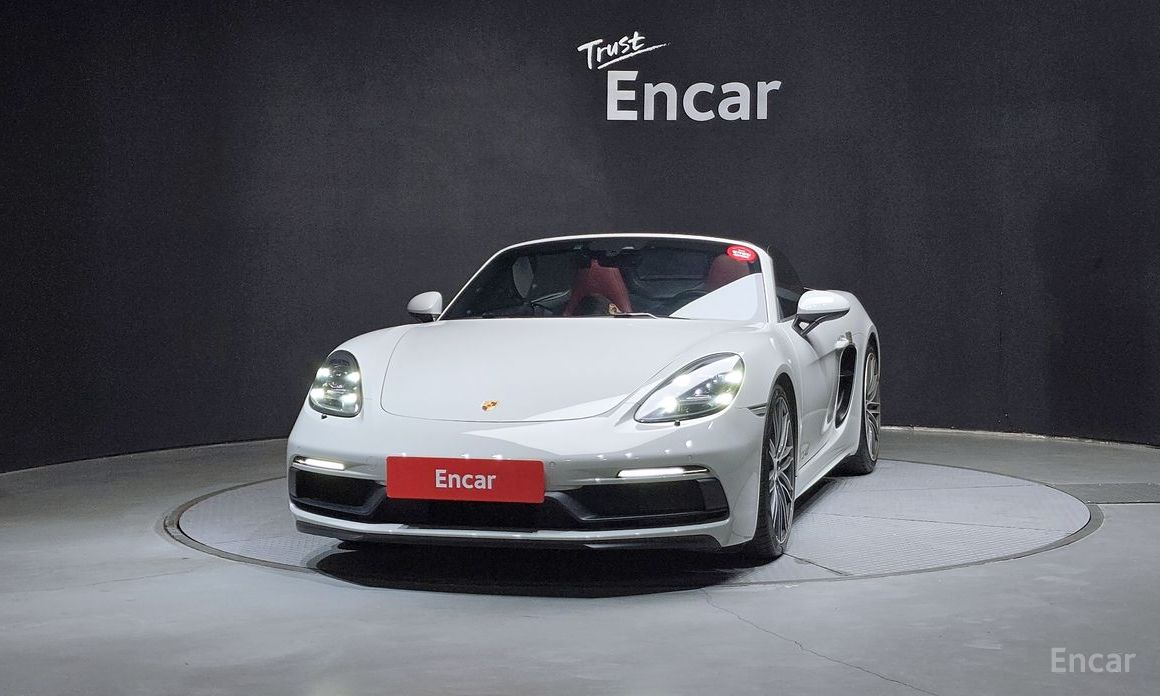  Porsche 718