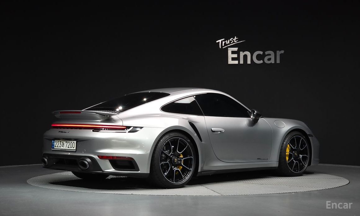  Porsche 911