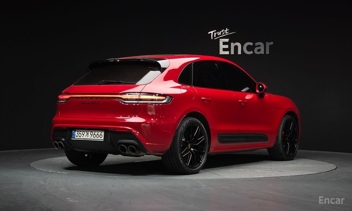  Porsche Macan