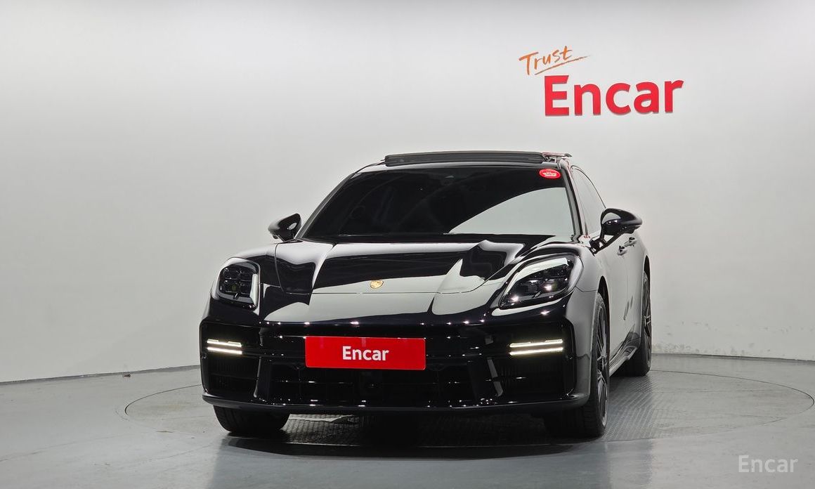  Porsche Panamera