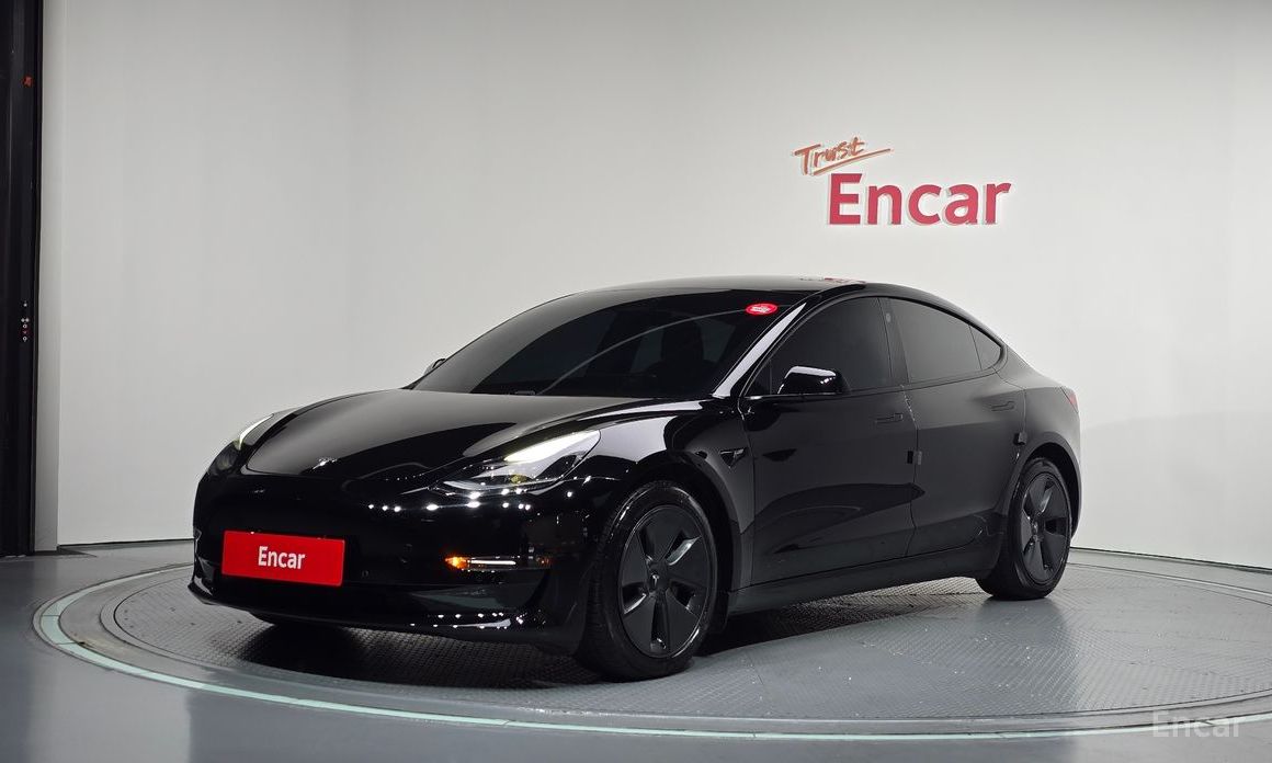  Tesla Model 3