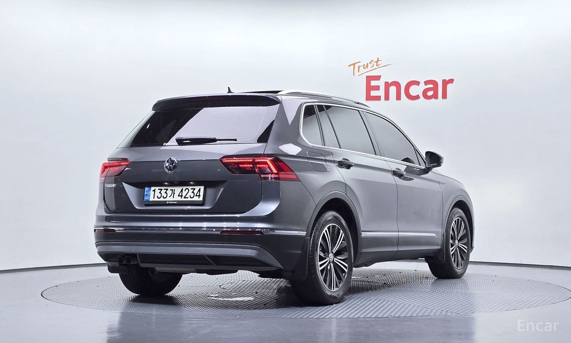  Volkswagen Tiguan