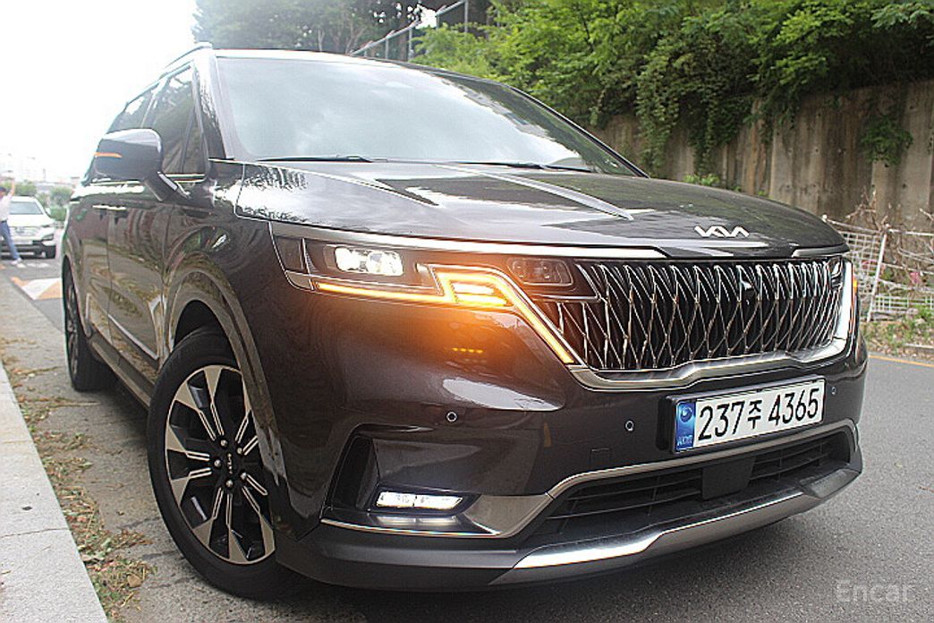Kia Canival