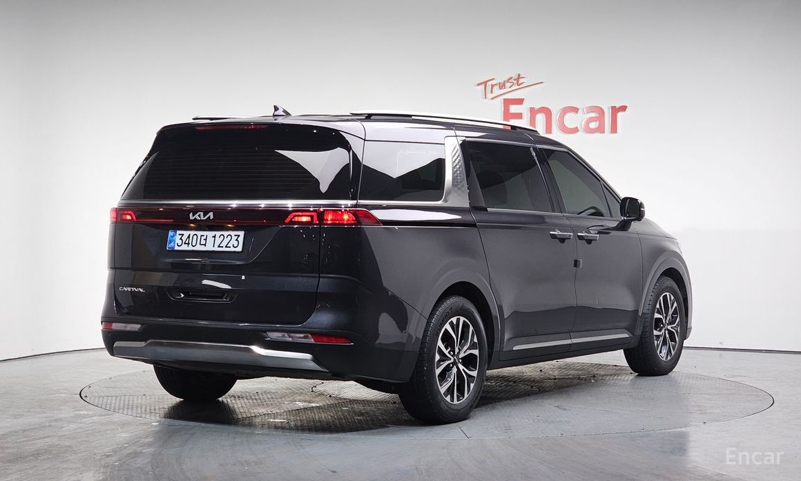 Kia Canival