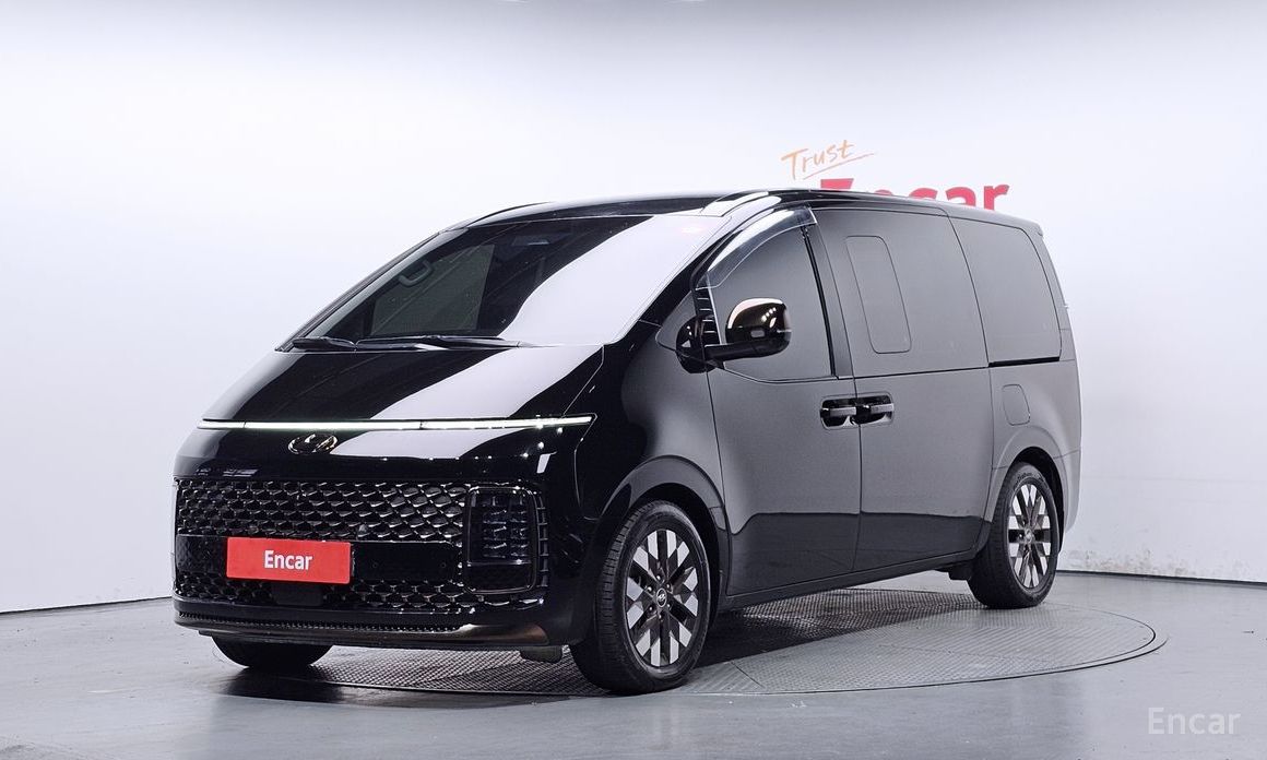 Hyundai Staria